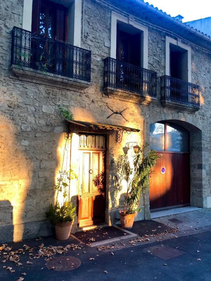 Au Bout Du Pre Hotel Pezenas Bagian luar foto