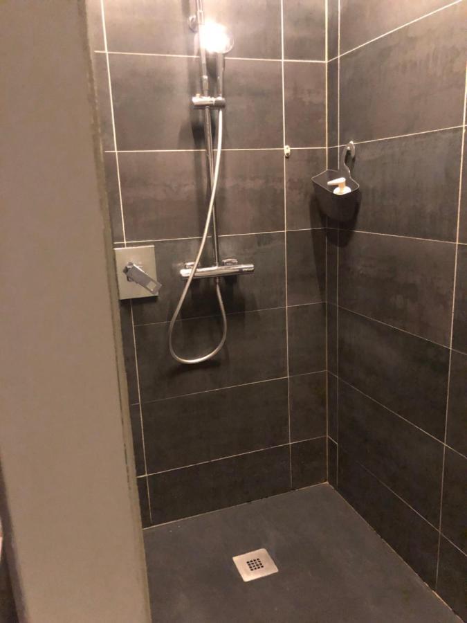Au Bout Du Pre Hotel Pezenas Bagian luar foto